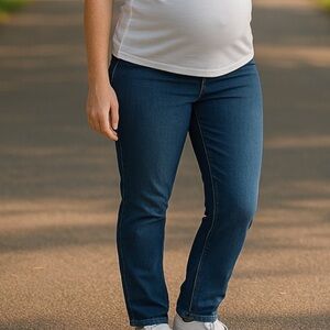 Times Two  Women’s Large  MATERNITY  Tapered  Jeans EUC